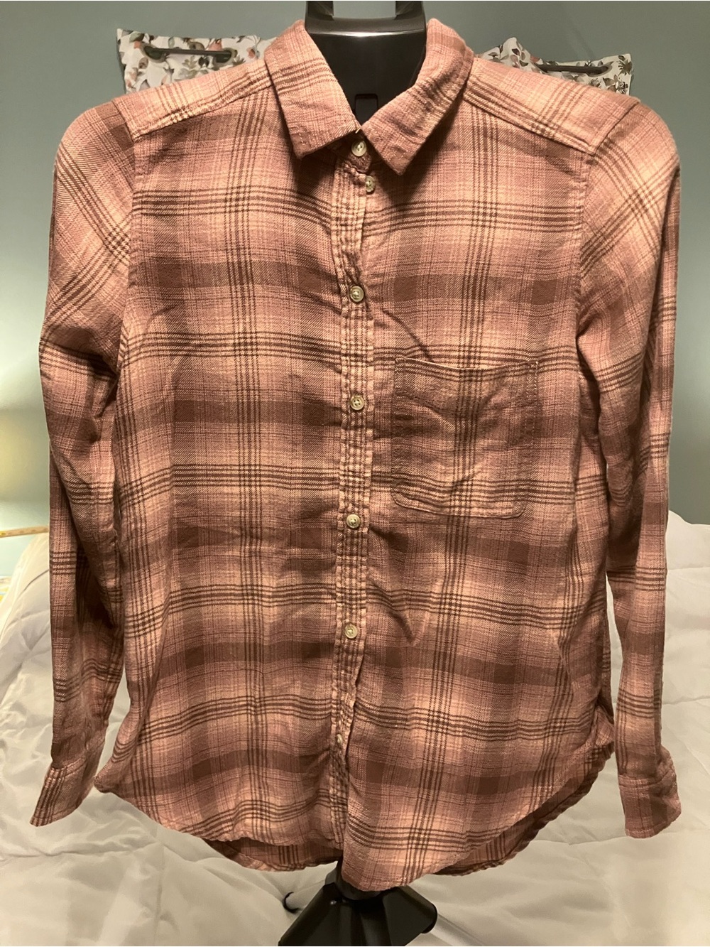 American Eagle Outfitters Boyfriend Fit Soft Plaid Flannel Shirt Women Small